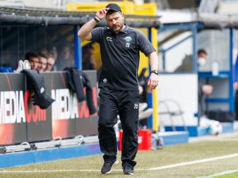 Paderborn hat Baumgart und neun Spieler verabschiedet Paderborn hat Baumgart und neun Spieler verabschiedet