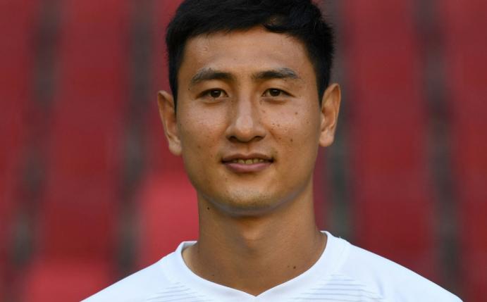 DFB sperrt Dong-Won Ji für zwei Spiele