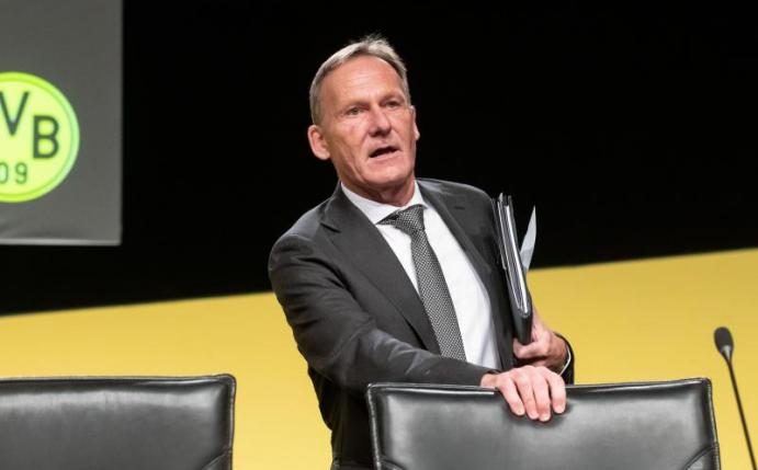 Hans-Joachim Watzke glaubt an eine Rückkehr der Zuschauer in die Fußballstadien. Foto: Bernd Thissen/dpa
