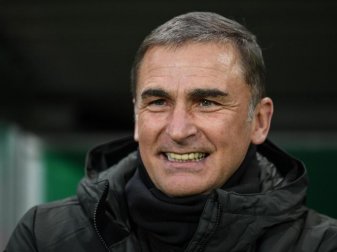 Der Bundestrainer-Job ist für Stefan Kuntz kein Thema. Foto: Patrick Seeger/dpa Der Bundestrainer-Job ist für Stefan Kuntz kein Thema. Foto: Patrick Seeger/dpa