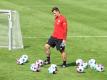 Miroslav Klose ist als Coach von Fortuna Düsseldorf im Gespräch. Foto: Tobias Hase/dpa