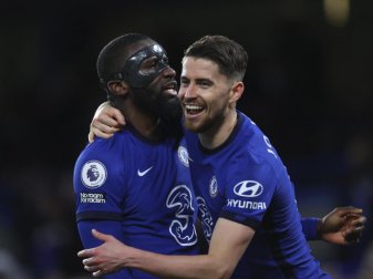 Antonio Rüdiger (l) und Jorginho trafen beide für den FC Chelsea. Foto: Catherine Ivill/Pool Getty/dpa Antonio Rüdiger (l) und Jorginho trafen beide für den FC Chelsea. Foto: Catherine Ivill/Pool Getty/dpa