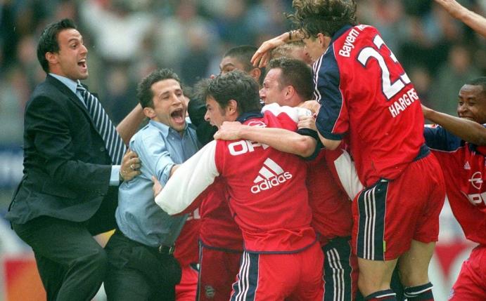 Bayern München gewinnt 2001 die Meisterschaft