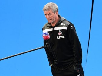 Gibt sich gelassen vor dem letzten Spiel mit dem 1. FC Köln: Trainer Friedhelm Funkel. Foto: Soeren Stache/dpa-Pool/dpa Gibt sich gelassen vor dem letzten Spiel mit dem 1. FC Köln: Trainer Friedhelm Funkel. Foto: Soeren Stache/dpa-Pool/dpa