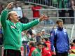 Sind sich schon sehr oft in der Bundesliga begegnet: Thomas Schaaf (l) und Friedhelm Funkel. Foto: Kay Nietfeld/dpa