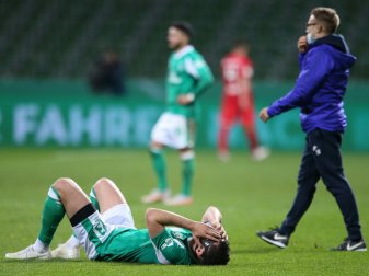 Werder Bremen steigt in die 2. Liga ab Werder Bremen steigt in die 2. Liga ab