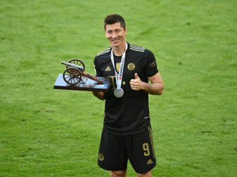Robert Lewandowski würdigt Gerd Müller Robert Lewandowski würdigt Gerd Müller