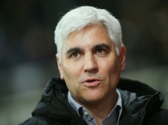 Sportchef Andreas Bornemann freut sich über den Transfer Sportchef Andreas Bornemann freut sich über den Transfer