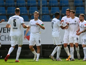 SV Sandhausen verabschiedet 14 Spieler SV Sandhausen verabschiedet 14 Spieler