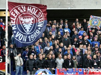 Kiel könnte in der Relegation vor Zuschauern spielen Kiel könnte in der Relegation vor Zuschauern spielen