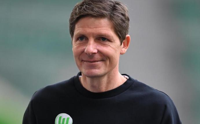 Hatte den VfL Wolfsburg in die Champions League geführt: Trainer Oliver Glasner. Foto: Swen Pförtner/dpa