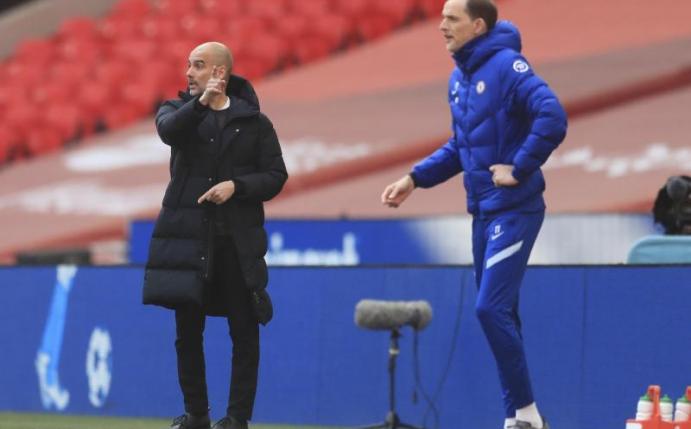 Pep Guardiola (l) trifft mit Manchester City auf Thomas Tuchel und den FC Chelsea. Foto: Adam Davy/Pool PA/AP/dpa