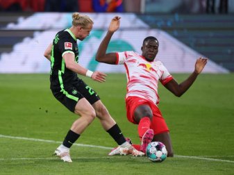Ibrahima Konaté (r) wechselt nach Liverpool. Foto: Jan Woitas/dpa-Pool/dpa Ibrahima Konaté (r) wechselt nach Liverpool. Foto: Jan Woitas/dpa-Pool/dpa