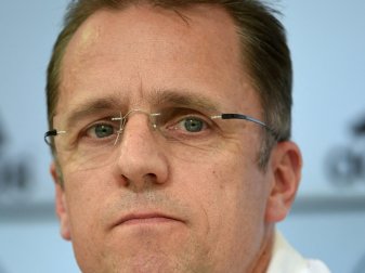 DFB-Arzt Tim Meyer spricht über das Impfen bei der EM DFB-Arzt Tim Meyer spricht über das Impfen bei der EM