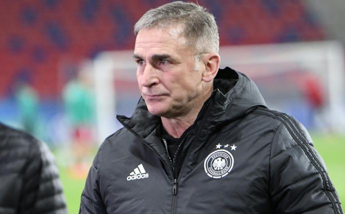 Stefan Kuntz mit Problemen vor dem Halbfinale