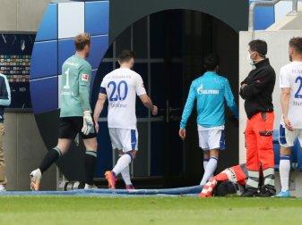 Klaas-Jan Huntelaar und Sead Kolasinac verlassen Schalke Klaas-Jan Huntelaar und Sead Kolasinac verlassen Schalke