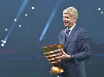 Arsene Wenger mit lobenden Worten für Rummenigge Arsene Wenger mit lobenden Worten für Rummenigge