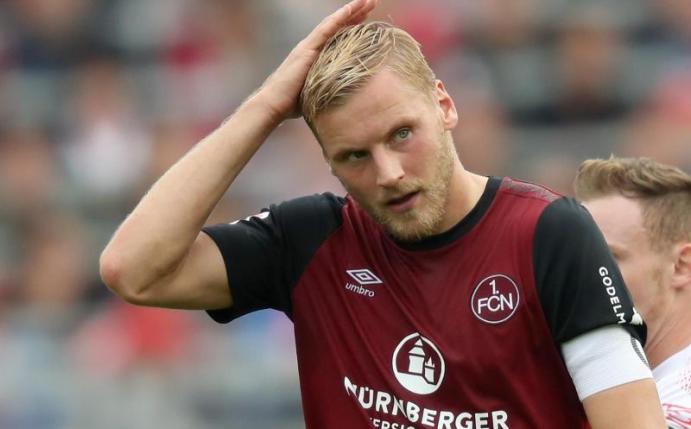 Wechselt von Nürnberg zu Hansa Rostock an die Ostseeküste: Hanno Behrens. Foto: Daniel Karmann/dpa