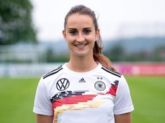 Ist im Frauen-Nationalteam Schlüsselspielerin: Sara Däbritz. Foto: Sven Hoppe/dpa Ist im Frauen-Nationalteam Schlüsselspielerin: Sara Däbritz. Foto: Sven Hoppe/dpa