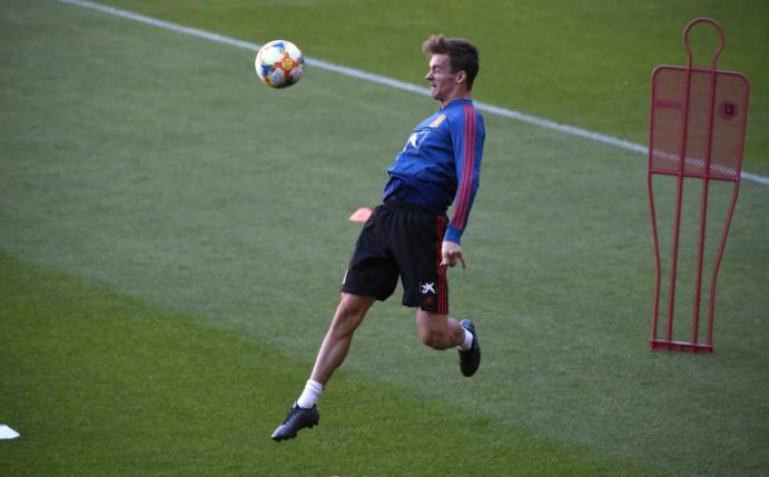 Diego Llorente wurde nun negativ getestet