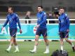 Die Engländer um Harry Kane, Harry Maguire und Declan Rice (l-r) träumen vom EM-Titel. Foto: Nick Potts/PA Wire/dpa