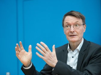 Lauterbach: EM wird keine Infektionswelle auslösen Lauterbach: EM wird keine Infektionswelle auslösen