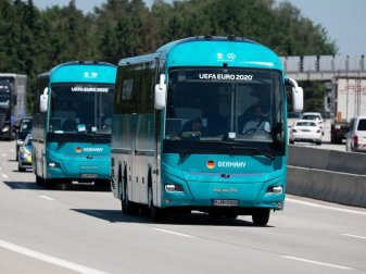 Auf dem Weg Richtung München: Das DFB-Team ist bereit für den EM-Auftakt. Foto: Federico Gambarini/dpa Auf dem Weg Richtung München: Das DFB-Team ist bereit für den EM-Auftakt. Foto: Federico Gambarini/dpa