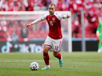 Meldete sich via Instagram aus dem Krankenhaus: Dänemarks Christian Eriksen. Foto: Wolfgang Rattay/POOL REUTERS/AP/dpa Meldete sich via Instagram aus dem Krankenhaus: Dänemarks Christian Eriksen. Foto: Wolfgang Rattay/POOL REUTERS/AP/dpa