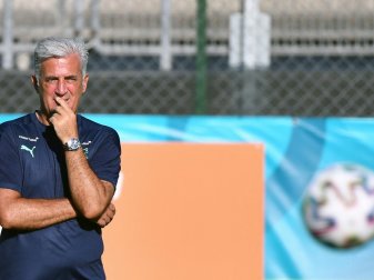 Vladimir Petkovic möchte mit der Schweiz Italien ärgern Vladimir Petkovic möchte mit der Schweiz Italien ärgern