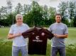 Etienne Amenyido (r.) wechselt zu St. Pauli