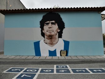 Der Tod Maradonas schlägt weiter hohe Wellen Der Tod Maradonas schlägt weiter hohe Wellen