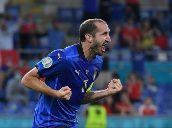 Italien bangt um Abwehrspieler Giorgio Chiellini Italien bangt um Abwehrspieler Giorgio Chiellini