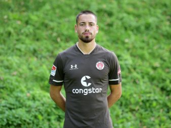 Ersin Zehir verlässt den FC St. Pauli vorzeitig. Foto: Tay Duc Lam/Witters/dpa Ersin Zehir verlässt den FC St. Pauli vorzeitig. Foto: Tay Duc Lam/Witters/dpa