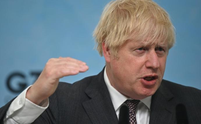 Umzugspläne: Boris Johnson will mit der UEFA sprechen