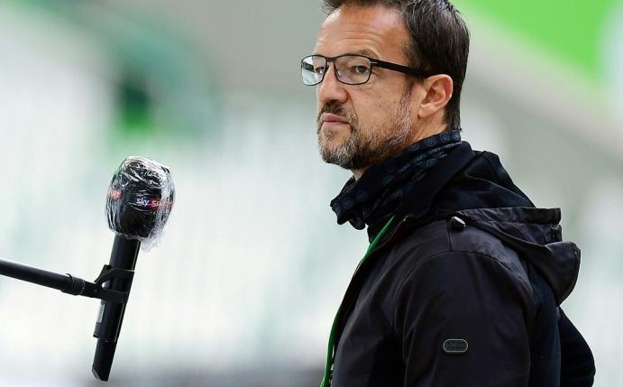 Fredi Bobic sieht keine Mittelstürmer-Perspektive