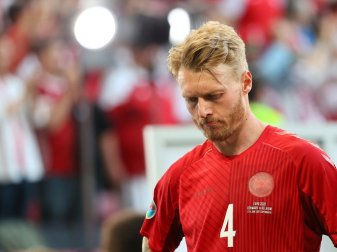 Simon Kjaer wünscht für Eriksen Ruhe, um sich zu erholen Simon Kjaer wünscht für Eriksen Ruhe, um sich zu erholen
