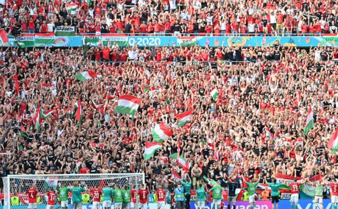 Die UEFA ermittelt über Diskriminierungen in Budapest