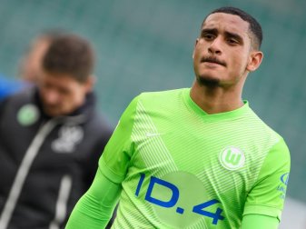 Steht wohl bei RB Leipzig hoch im Kurs: Wolfsburgs Maxence Lacroix. Foto: Swen Pförtner/dpa Steht wohl bei RB Leipzig hoch im Kurs: Wolfsburgs Maxence Lacroix. Foto: Swen Pförtner/dpa