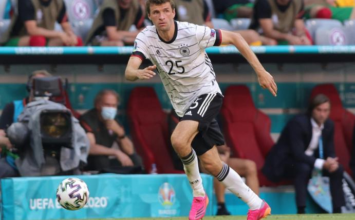 Thomas Müller leidet an einer Kapselverletzung im Knie