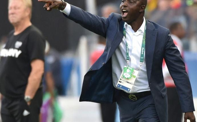 Sperre für Samson Siasia wurde auf fünf Jahre reduziert