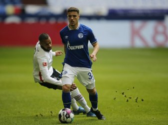 Idrizi hat einen Profivertrag unterschrieben Idrizi hat einen Profivertrag unterschrieben
