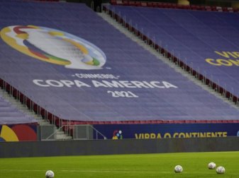 Nach Angaben des südamerikanischen Fußballverbandes Conmebol wurden bisher 15.235 Corona-Tests durchgeführt. Foto: Ricardo Mazalan/AP/dpa Nach Angaben des südamerikanischen Fußballverbandes Conmebol wurden bisher 15.235 Corona-Tests durchgeführt. Foto: Ricardo Mazalan/AP/dpa