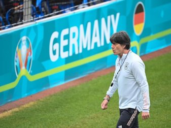 Fordert von seinem Team «punkten, siegen und erfolgreich sein»: Bundestrainer Joachim Löw. Foto: Federico Gambarini/dpa Fordert von seinem Team «punkten, siegen und erfolgreich sein»: Bundestrainer Joachim Löw. Foto: Federico Gambarini/dpa