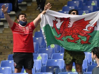 Die walisischen Fans dürfen nicht in die Niederlande reisen. Foto: Riccardo Antimiani/Pool EPA/dpa