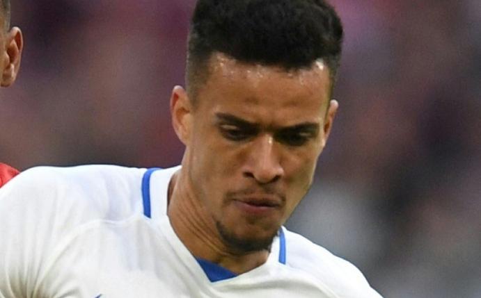 Robert Glatzel unterschreibt beim Hamburger SV