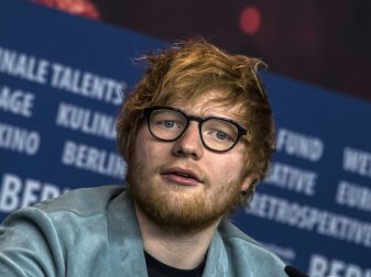 Ed Sheeran soll die Three Lions unterhalten haben Ed Sheeran soll die Three Lions unterhalten haben