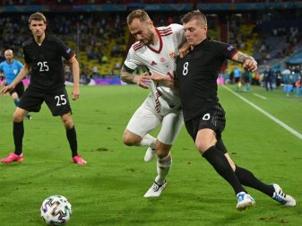 Toni Kroos stört sich an Schwarz-Weiß-Denken Toni Kroos stört sich an Schwarz-Weiß-Denken