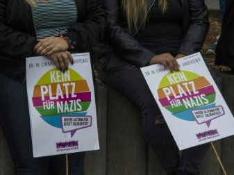 CFC distanziert sich von rechtsradikalen Parolen CFC distanziert sich von rechtsradikalen Parolen