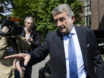 Niersbach erwartet viel vom neuen DFB-Präsidenten Niersbach erwartet viel vom neuen DFB-Präsidenten