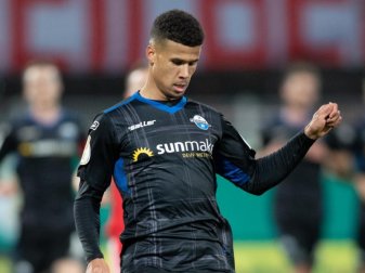 Spielt künftig für Sandhausen: Chima Okoroji. Foto: Andreas Gora/dpa Spielt künftig für Sandhausen: Chima Okoroji. Foto: Andreas Gora/dpa